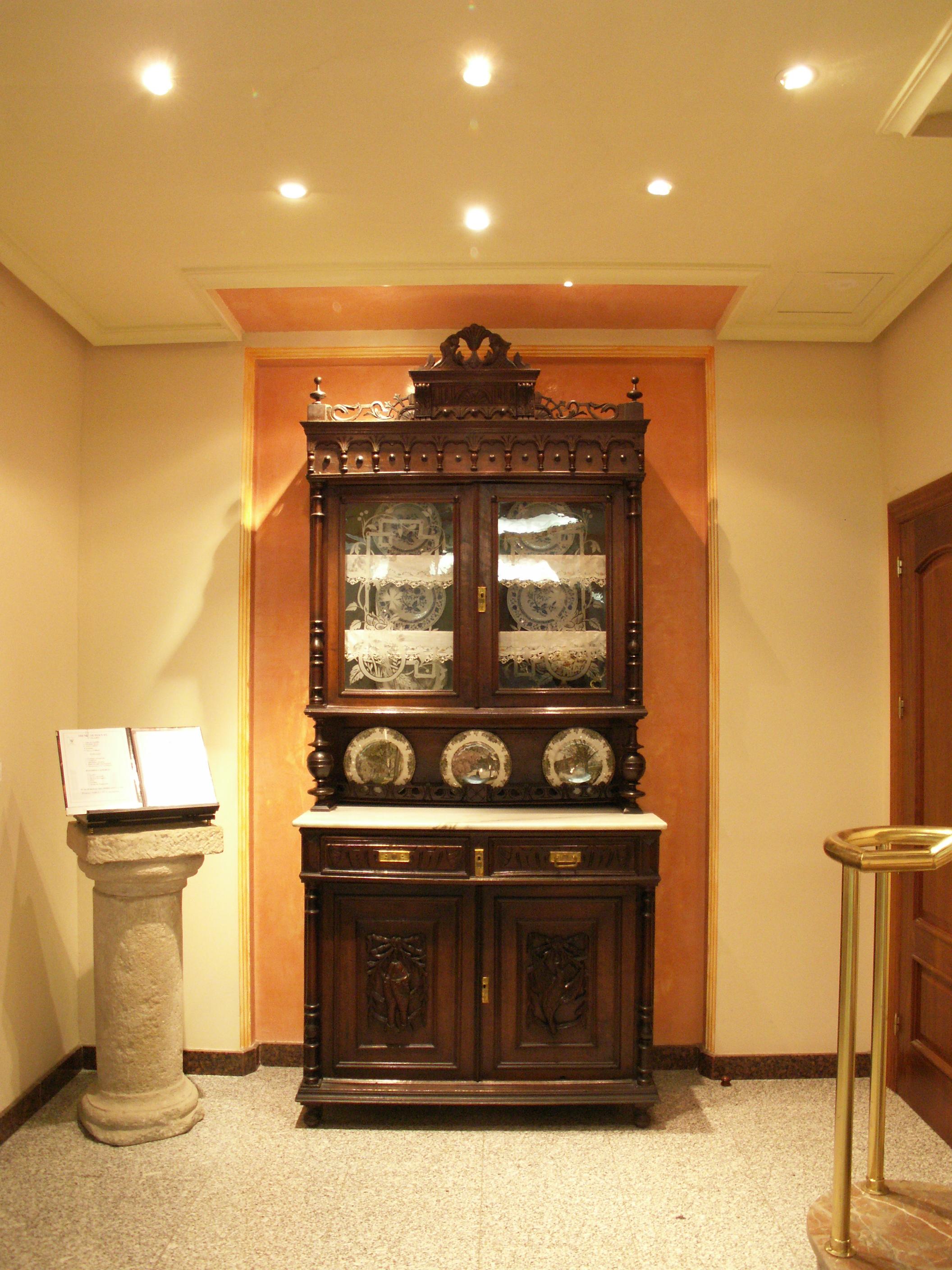 Hotel Victoria Linares  Exteriér fotografie