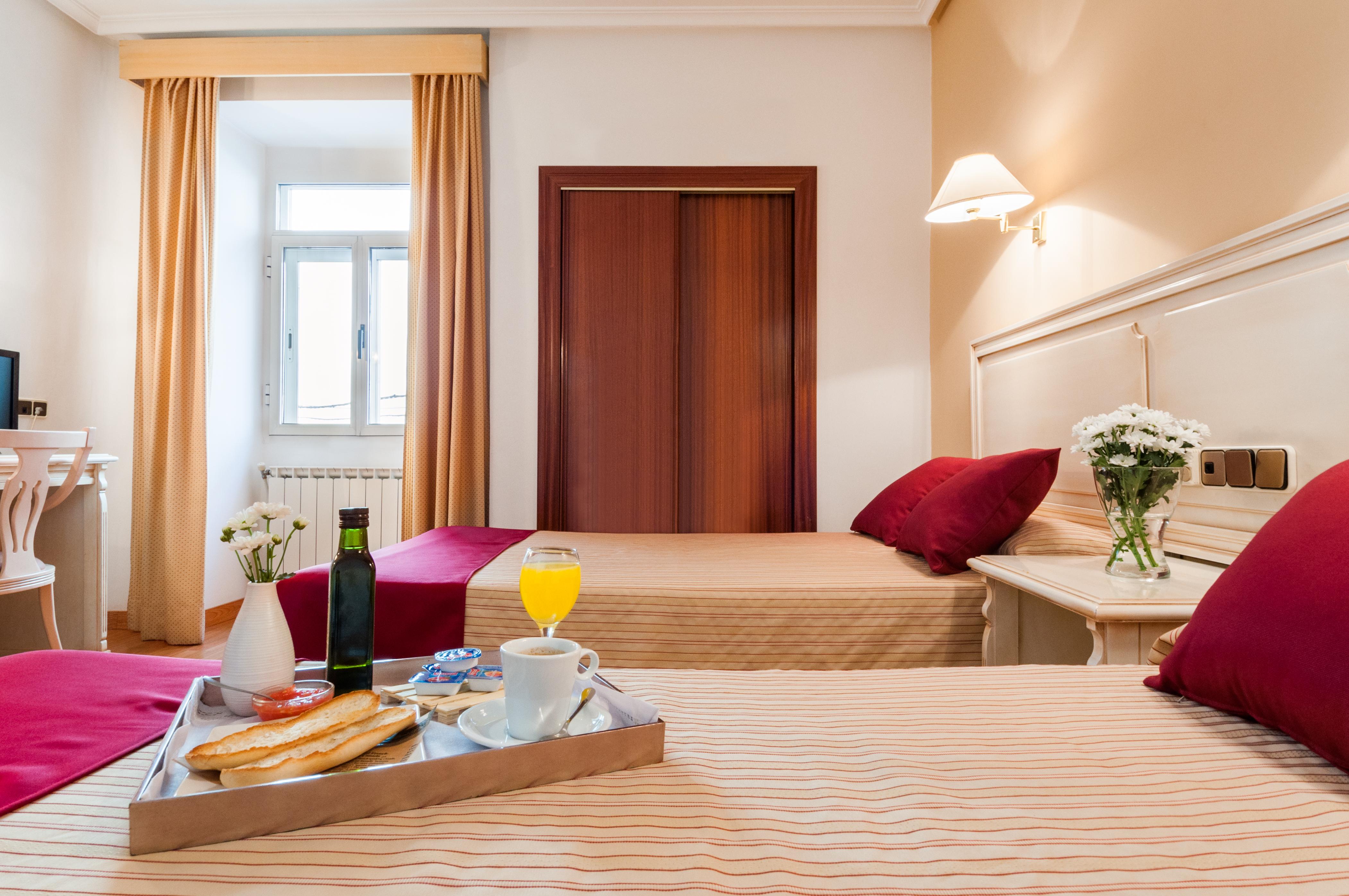 Hotel Victoria Linares  Exteriér fotografie